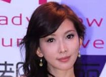 林志玲性感亮相风情万种 否认为台湾第一美女